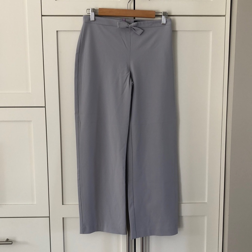 BCBG Max Azria Mauve Wide Leg Cropped Pants with Back Zip and Bow on Front 4